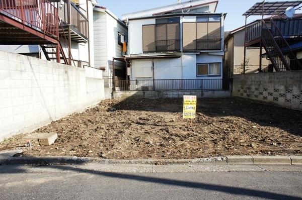 Local land photo. Local (12 May 2013) Shooting