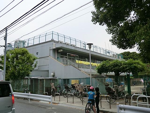 kindergarten ・ Nursery. 600m to Ikegami third nursery
