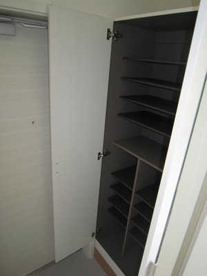 Entrance. Entrance with cupboard