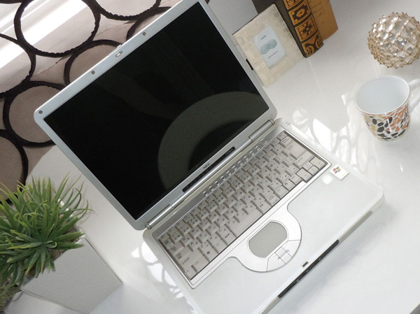 Other.  [Available 24 hours a wireless LAN with Internet] Standard installing a wireless LAN. Virus check services, etc., Also provides a wide range of services.  ※ Reference photograph