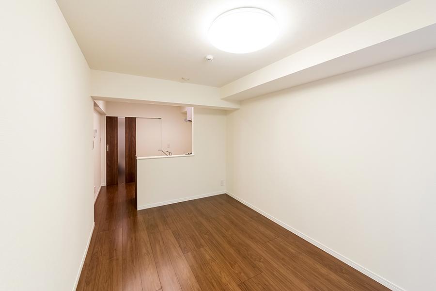 Living. About 10.6 Pledge of LDK