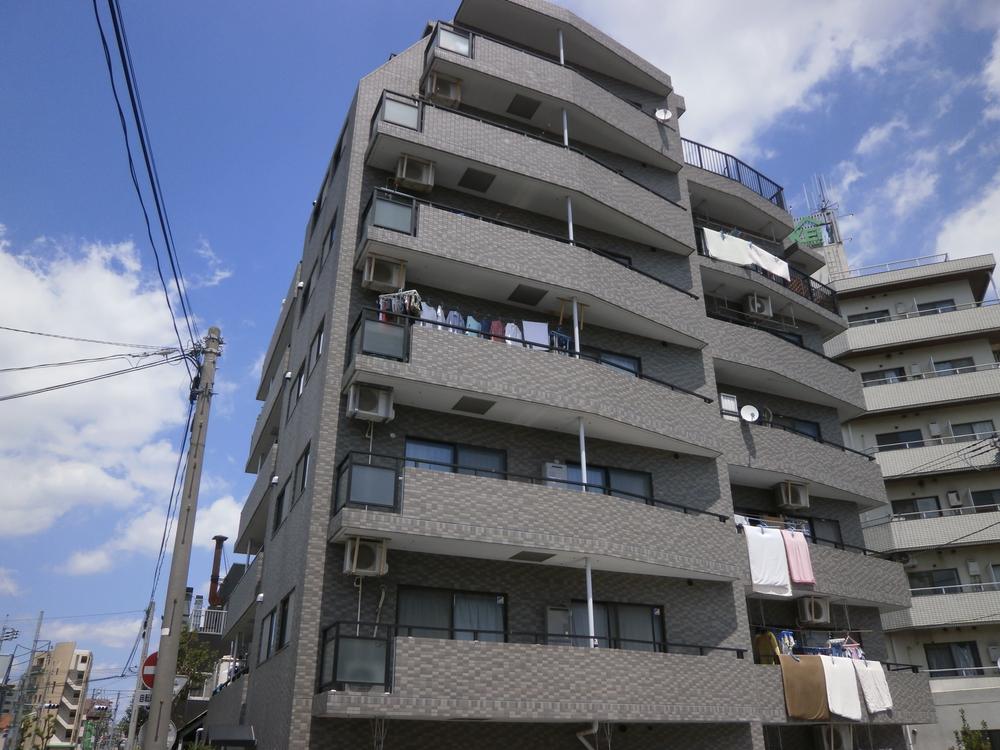 Local appearance photo. Local (May 2013) Shooting