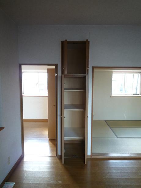 Living. Living with storage