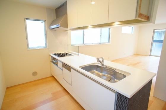 Kitchen. C Building: Indoor (October 2013) Shooting