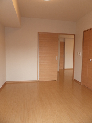 Living and room. 6.8 Pledge Western-style ・ Storage are also many!