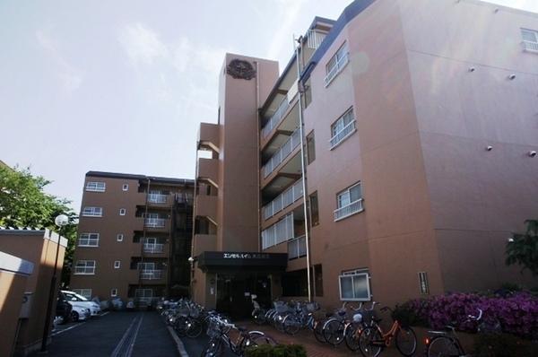 Local appearance photo. Local (May 2013) Shooting