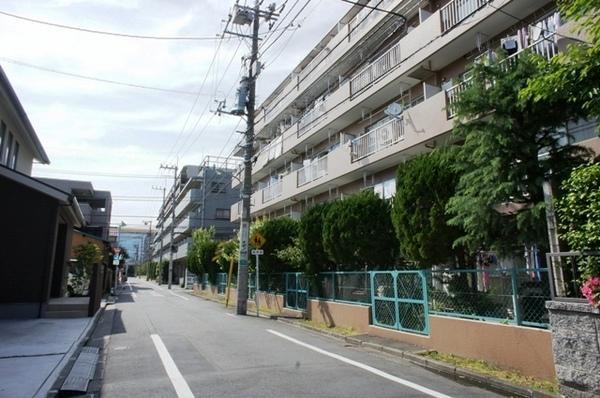 Local appearance photo. Local (May 2013) Shooting