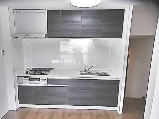 Kitchen. System kitchen new exchange already