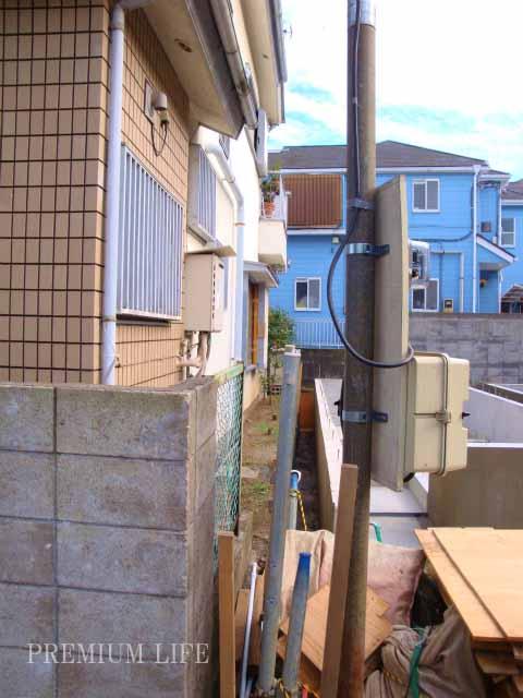 Other local. Space of a neighboring house