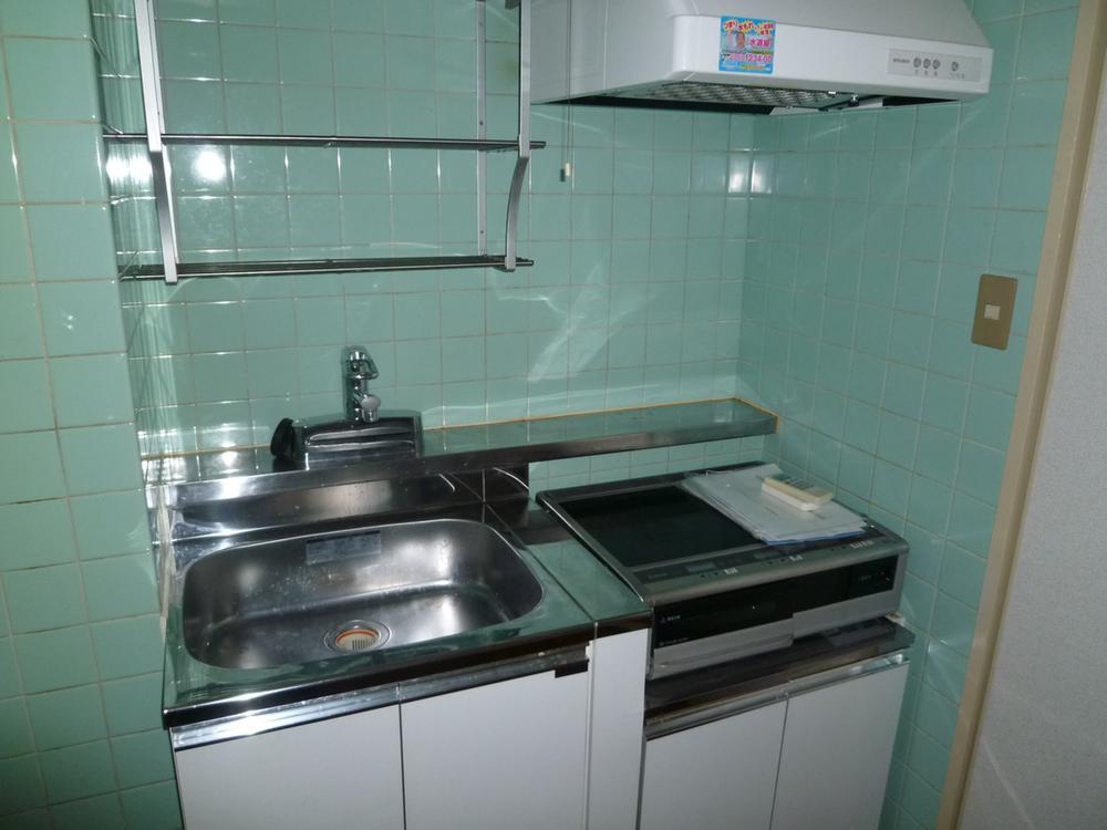 Kitchen. IH cooking heater