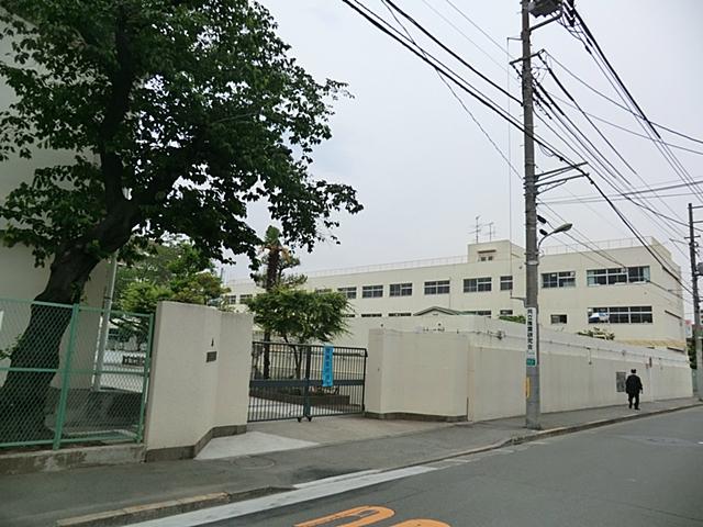 Primary school. Ota Ward Yaguchi 200m to East Elementary School