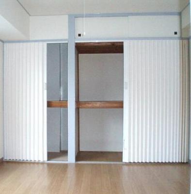 Receipt. Plenty of storage space