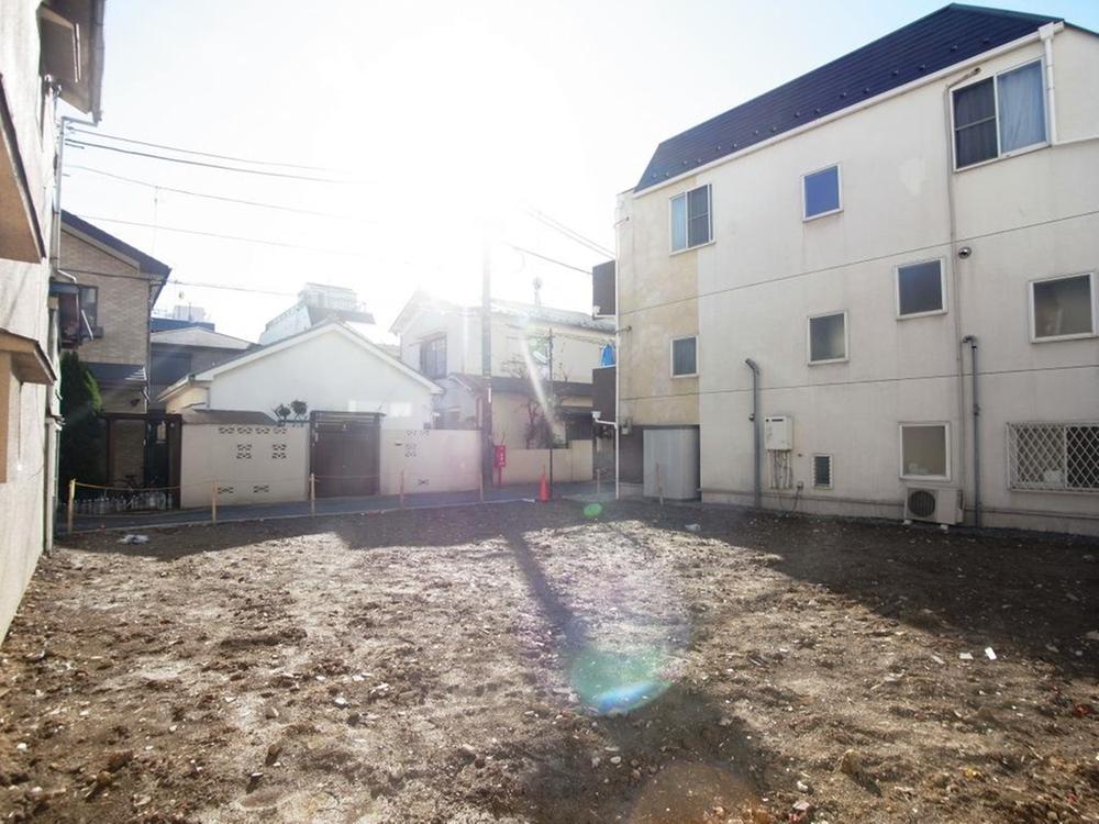 Local land photo. Local (12 May 2013) Shooting