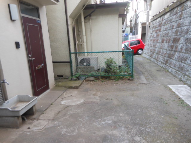 Other. Entrance before space