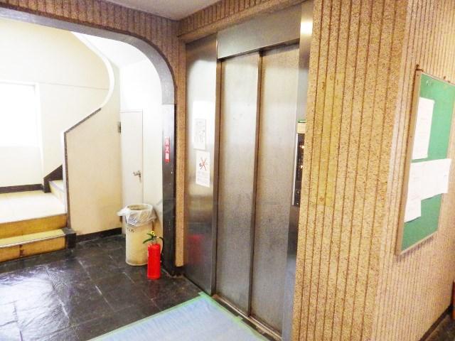 Other common areas. Elevator