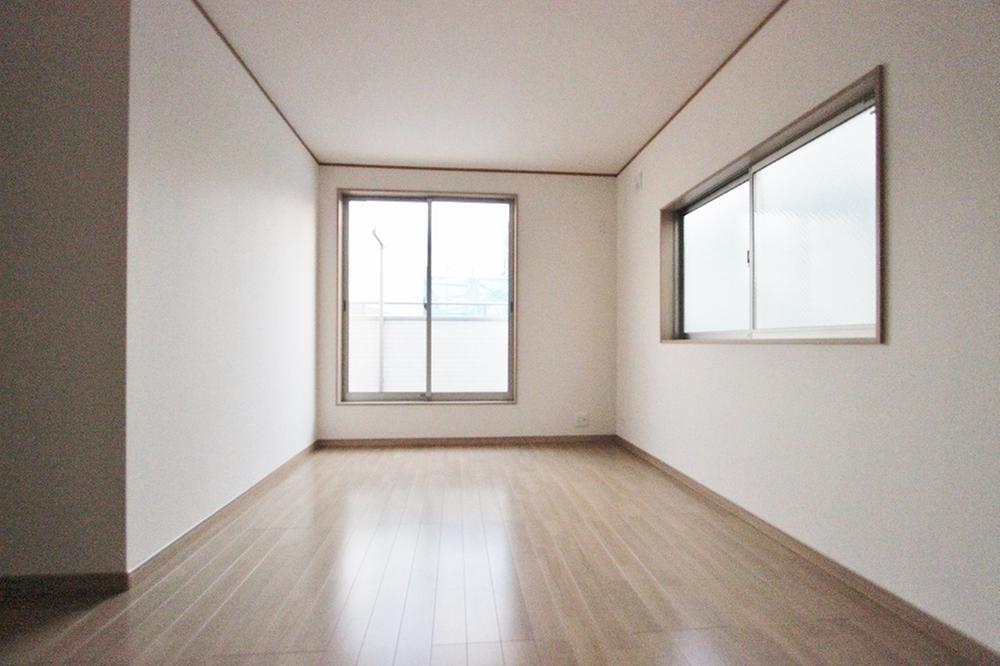 Non-living room. Building 3