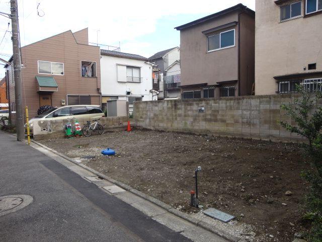 Local photos, including front road