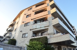 Living and room. It is during the campaign for a limited time