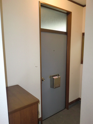 Entrance. Entrance part