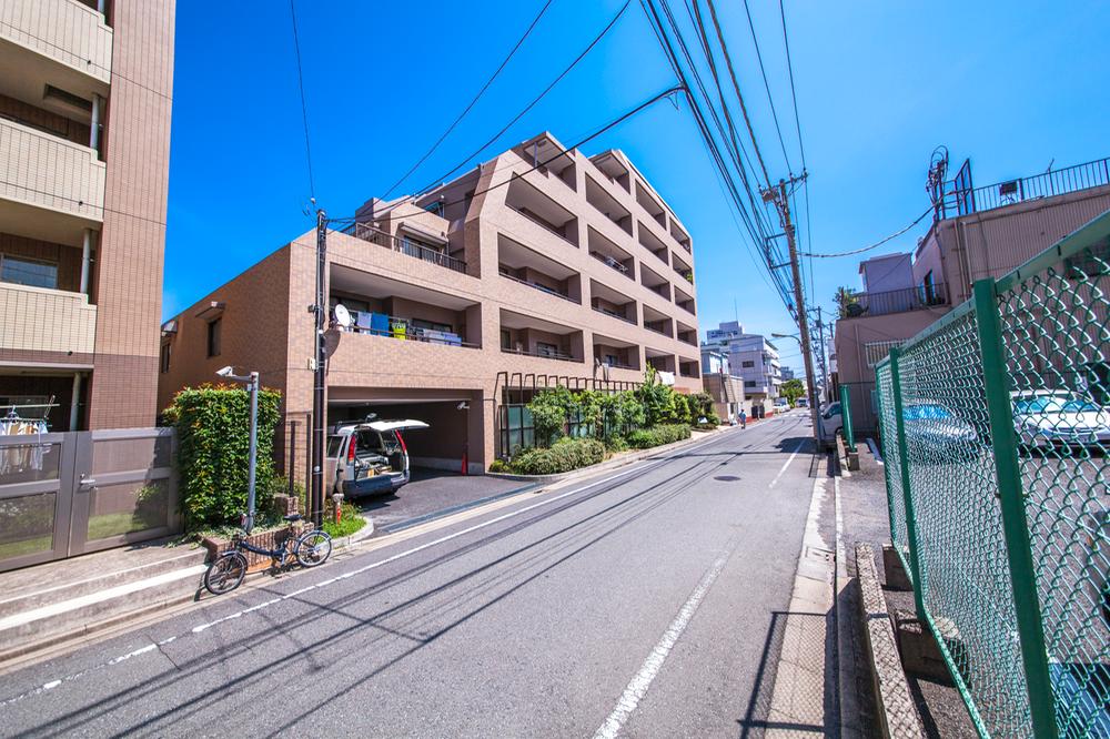 Local appearance photo. Local (August 2013) Shooting