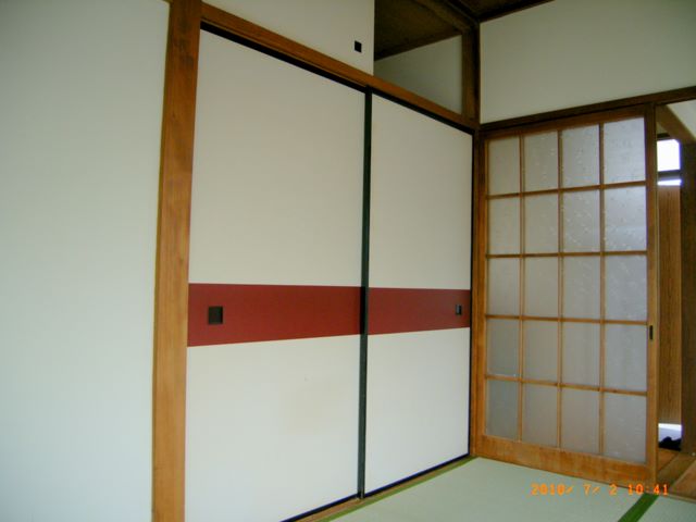 Living and room. Reference photograph (another room)