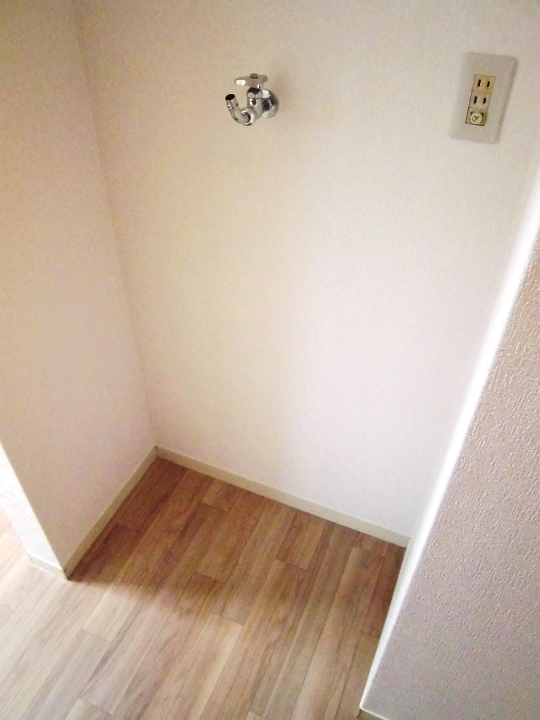 Other Equipment. Indoor Laundry Storage