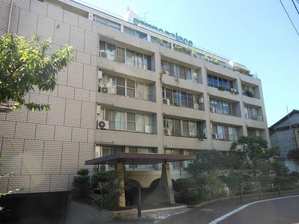 Local appearance photo. Local appearance (2013 October shooting)