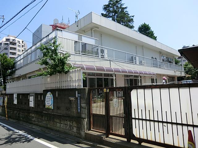 kindergarten ・ Nursery. Little Women to kindergarten 400m