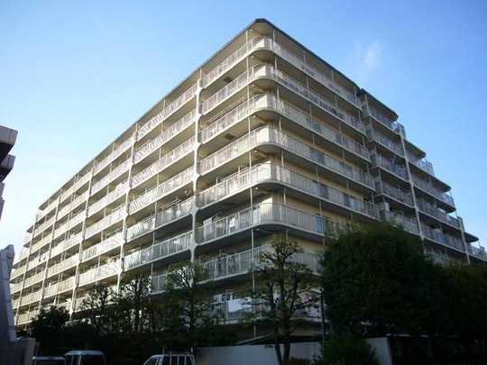 Local appearance photo. Exterior (1)