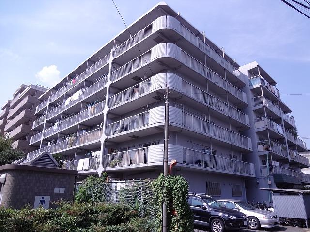 Local appearance photo. This room on the top floor, south-facing angle room.