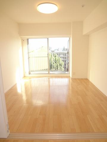 Non-living room. South Western-style.