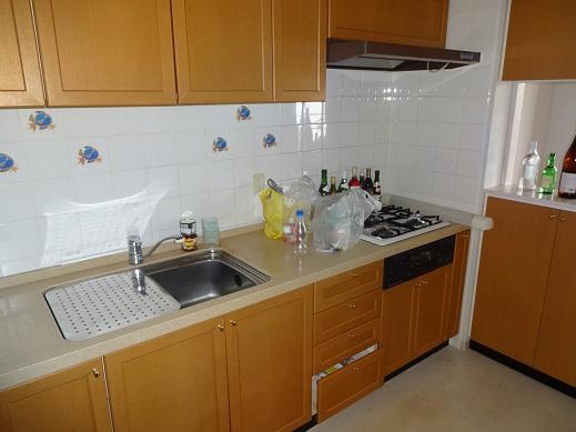 Kitchen. Indoor (10 May 2013) Shooting