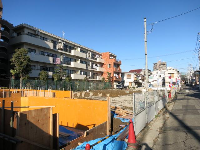 Local appearance photo. Local (10 May 2013) Shooting