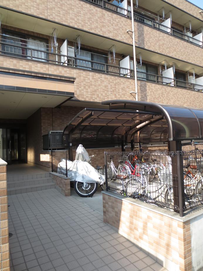 Other. Bicycle-parking space