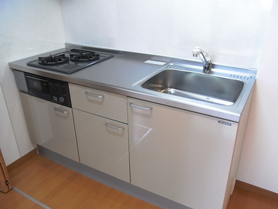 Kitchen. 2 lot gas stoves ・ Grill with system K