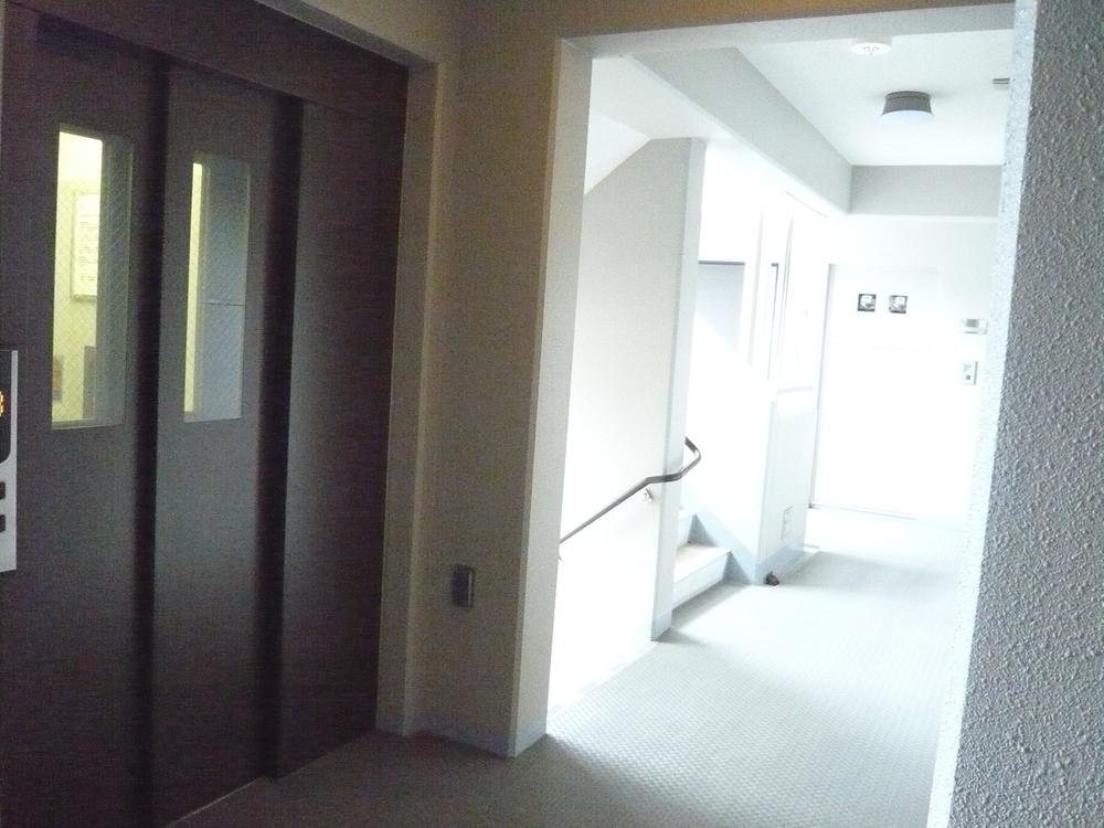 Other common areas. Local (11 May 2013) Shooting