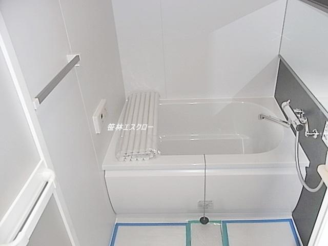 Bathroom. Reheating function unit bus new exchange already