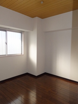 Living and room. Western-style 4.5 Pledge ・ Bright has a window on the west side!