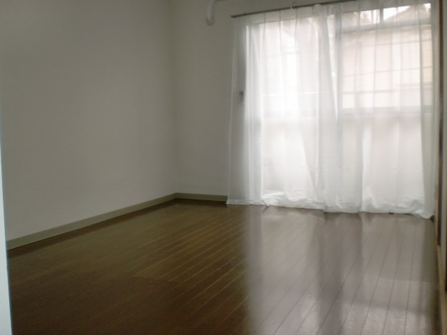 Living and room. This flooring