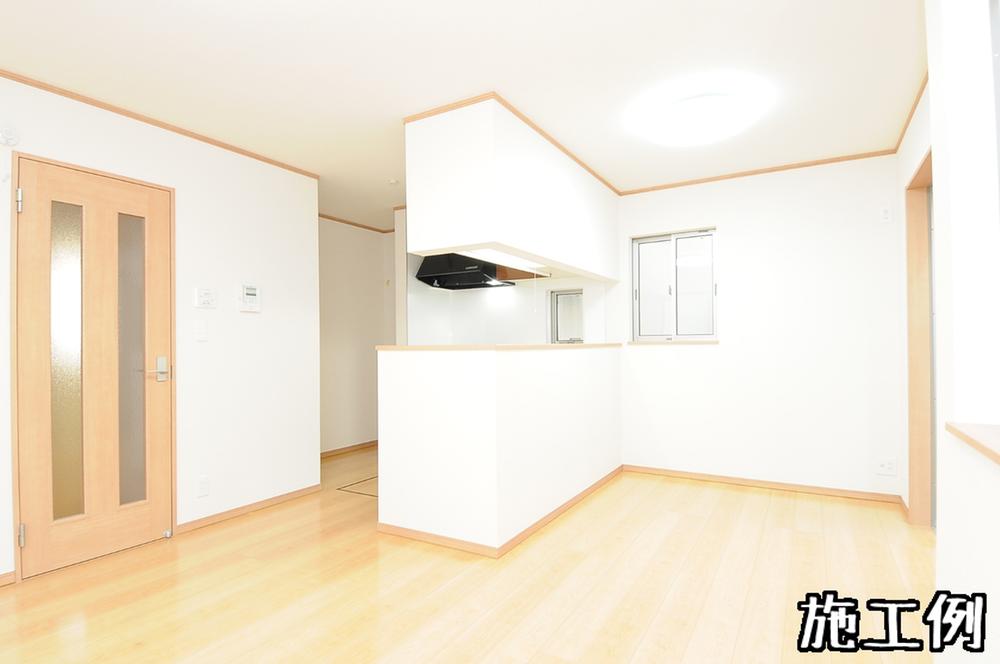 Same specifications photos (living). Enforcement is an example