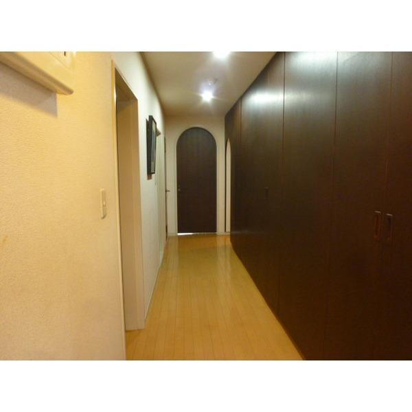 Receipt. Closet in the hallway