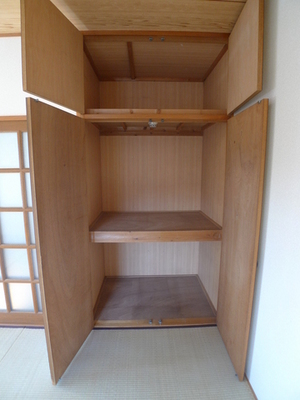 Receipt. closet ・ Yes upper closet