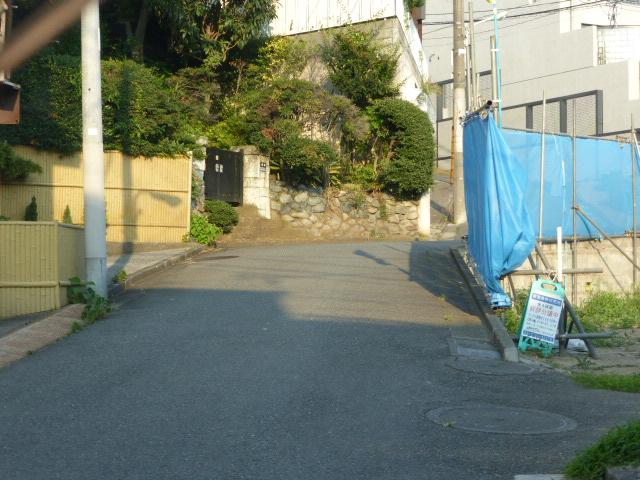 Local photos, including front road. Local (September 2013) Shooting