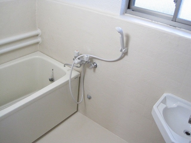 Bath. Spread of the bathroom there is also a window!