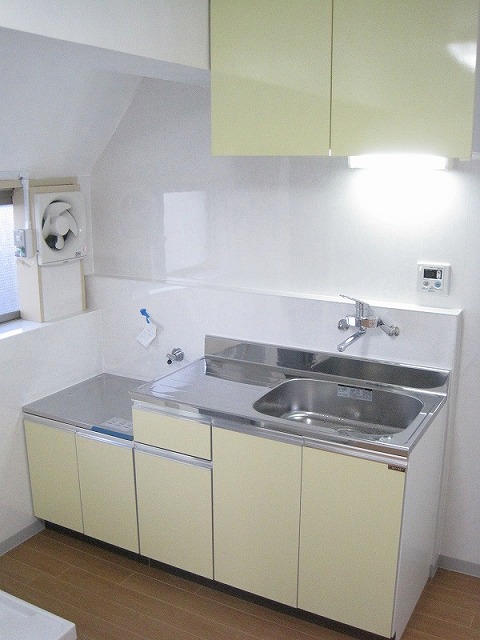 Kitchen. Gasukitchin of new!