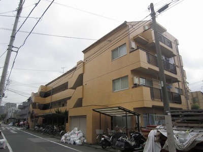 Building appearance. appearance