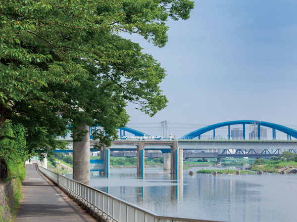 Surrounding environment. Tamagawa Maruko Bridge green space (about 850m ・ 11-minute walk)