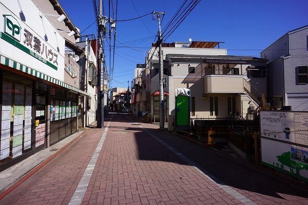 Local photos, including front road