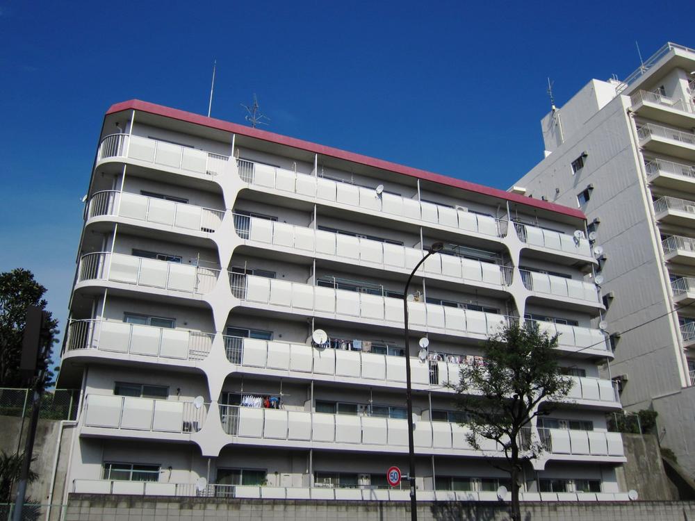 Local appearance photo. Local (10 May 2013) Shooting