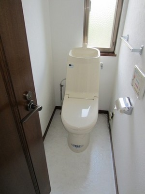Toilet